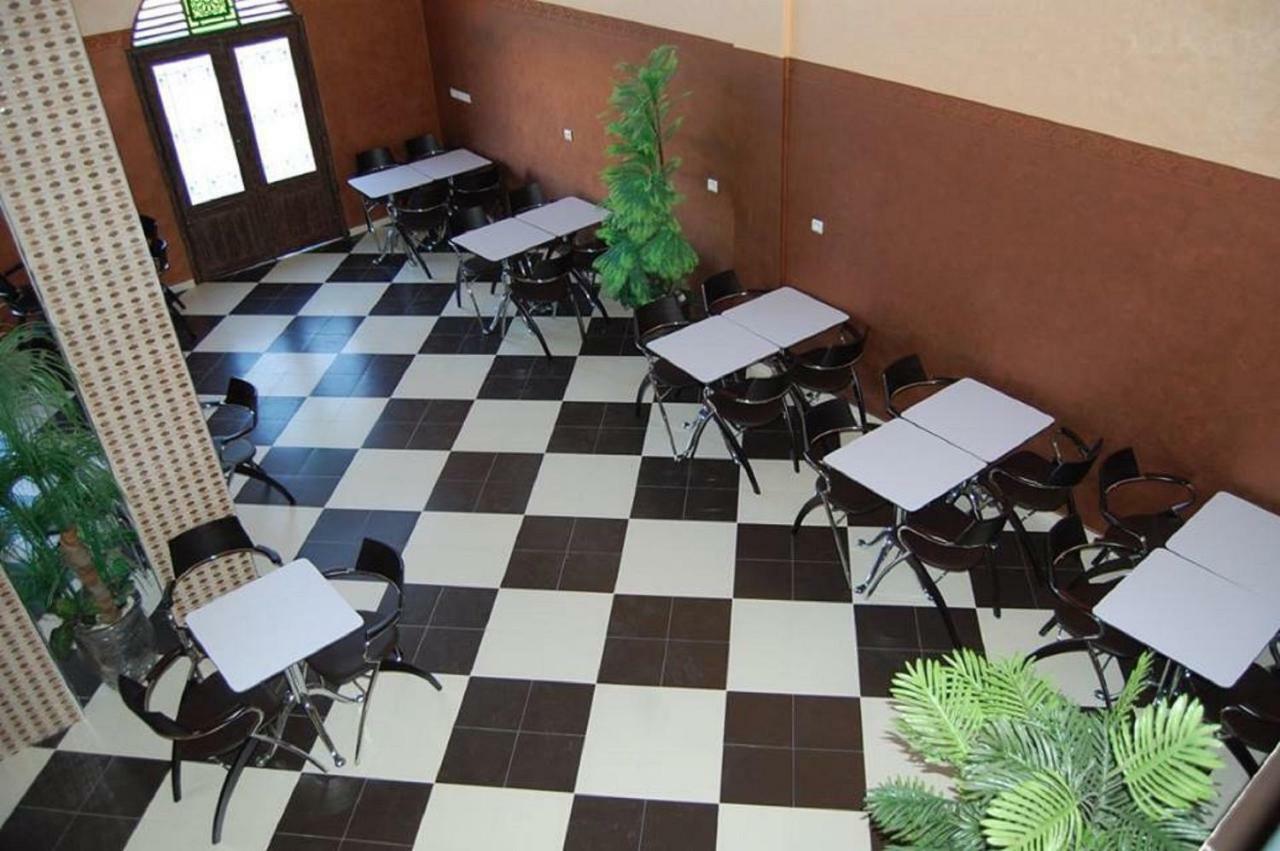 Hotel Amoudou فندق أمودو Тизнит Экстерьер фото
